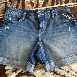 Apt 9 new with tags light distressed Size 12 shorts